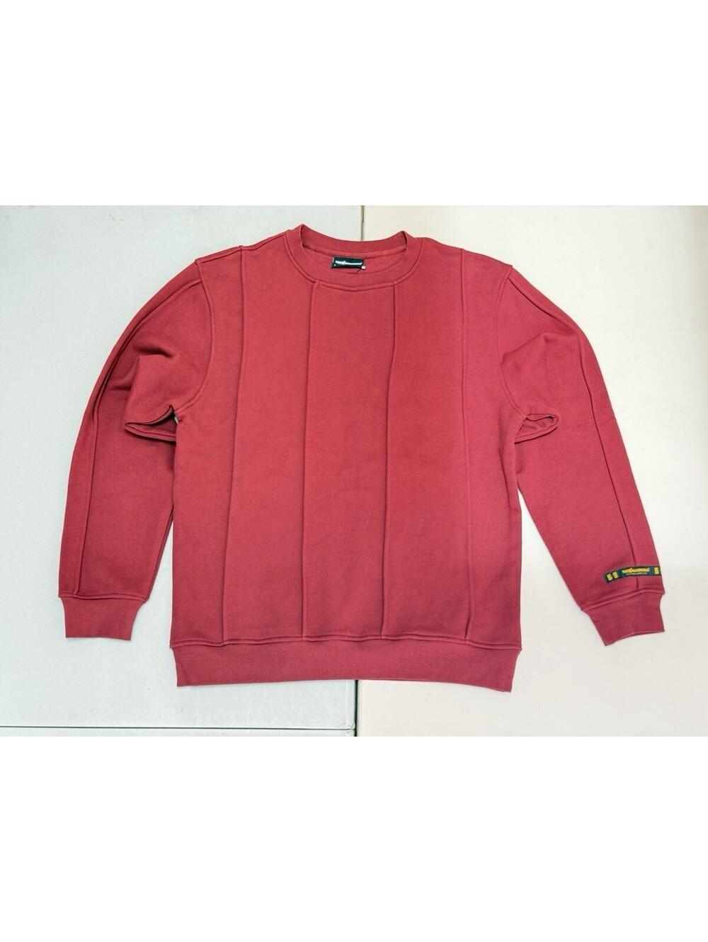 New W Tags Hundreds Crewneck Sweatshirt Burgundy Size Medium